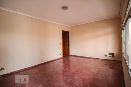 Sala de casa para alugar com 4 quartos, 200m² em Água Fria, São Paulo