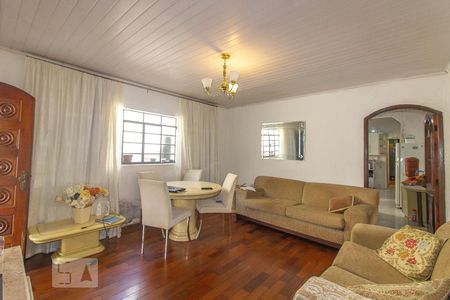 Sala de casa à venda com 4 quartos, 207m² em Vila Gomes Cardim, São Paulo