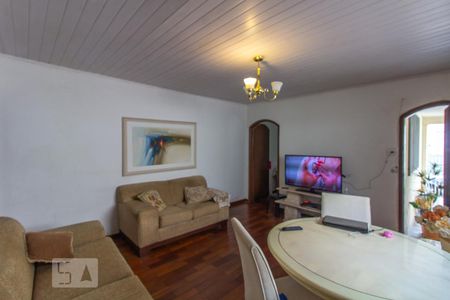 Sala de casa à venda com 4 quartos, 207m² em Vila Gomes Cardim, São Paulo