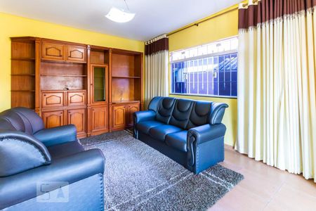 Sala de casa para alugar com 5 quartos, 150m² em Vila Nova Mazzei, São Paulo