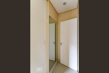 Quarto de apartamento à venda com 1 quarto, 54m² em Jardim Figueira, Guarulhos