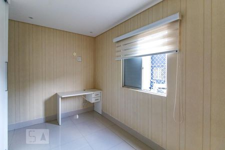 Quarto de apartamento à venda com 1 quarto, 54m² em Jardim Figueira, Guarulhos