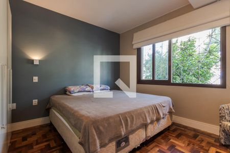 Quarto de apartamento à venda com 1 quarto, 63m² em Jardim Floresta, Porto Alegre