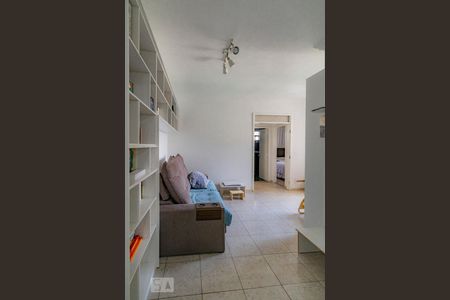 Sala de apartamento para alugar com 2 quartos, 75m² em Ipiranga, Belo Horizonte