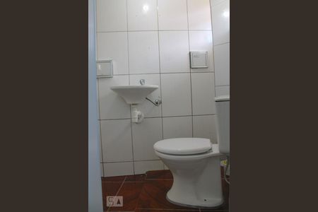 Banheiro de casa à venda com 1 quarto, 40m² em Cidade Intercap, Taboão da Serra