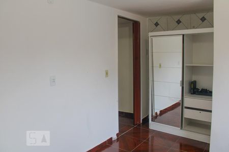 Quarto de casa à venda com 1 quarto, 40m² em Cidade Intercap, Taboão da Serra