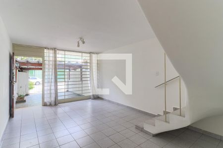 Sala de casa para alugar com 2 quartos, 110m² em Vila Congonhas, São Paulo