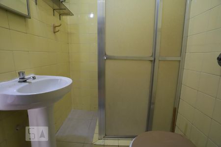 Banheiro de apartamento à venda com 1 quarto, 45m² em Vila Isabel, Rio de Janeiro