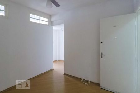 Apartamento à venda com 40m², 1 quarto e sem vagaSala