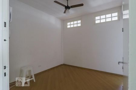 Apartamento à venda com 40m², 1 quarto e sem vagaSala