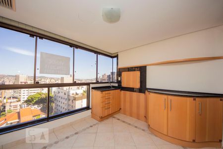 Varanda com Churrasqueira de apartamento para alugar com 4 quartos, 139m² em Bela Vista, Porto Alegre