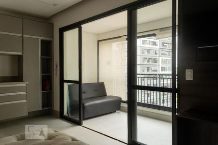 Varanda de kitnet/studio para alugar com 1 quarto, 35m² em Campo Belo, São Paulo