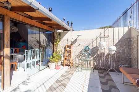 Varanda da Sala de casa de condomínio à venda com 4 quartos, 160m² em Jardim Sabará, Porto Alegre