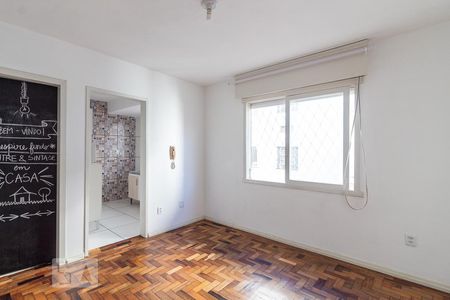 Sala de apartamento para alugar com 1 quarto, 37m² em Vila Ipiranga, Porto Alegre