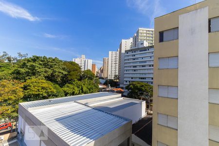 Vista do quarto de apartamento para alugar com 1 quarto, 60m² em Bosque, Campinas