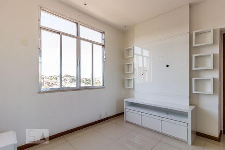 Quarto 2 de apartamento para alugar com 2 quartos, 70m² em Jardim Guanabara, Rio de Janeiro