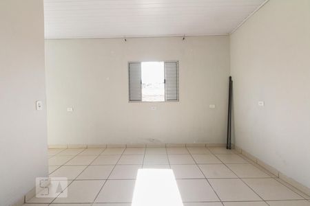 Quarto/Suíte  de casa para alugar com 1 quarto, 45m² em Guaiaúna, São Paulo