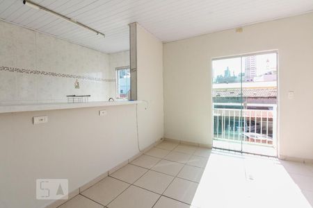 Sala  de casa para alugar com 1 quarto, 45m² em Guaiaúna, São Paulo