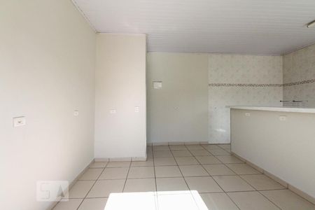 Sala  de casa para alugar com 1 quarto, 45m² em Guaiaúna, São Paulo