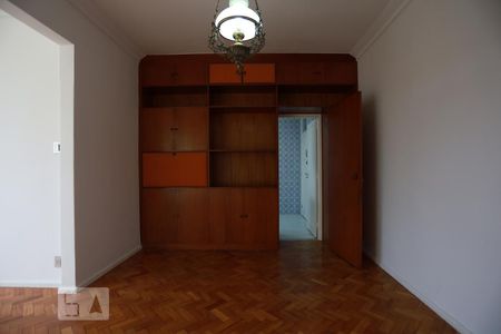 Sala de apartamento para alugar com 2 quartos, 90m² em Rio Comprido, Rio de Janeiro