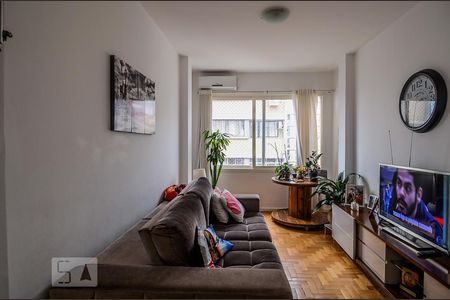 Sala de apartamento à venda com 2 quartos, 70m² em Centro Histórico, Porto Alegre