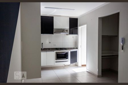 Sala de casa de condomínio para alugar com 1 quarto, 38m² em Vila Mazzei, São Paulo