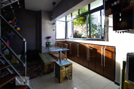 Sala de jantar de apartamento para alugar com 2 quartos, 114m² em Perdizes, São Paulo