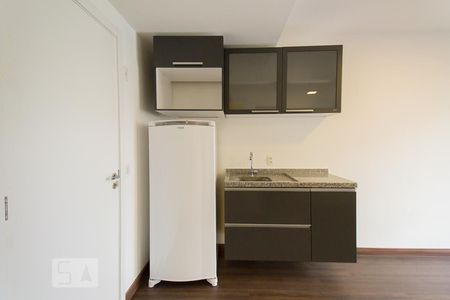 Studio  de kitnet/studio para alugar com 1 quarto, 28m² em Liberdade, São Paulo