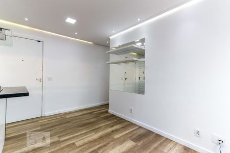 Sala de apartamento para alugar com 2 quartos, 46m² em Jardim Leonor Mendes de Barros, São Paulo