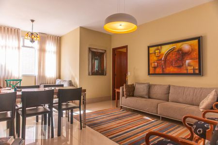 Sala de apartamento à venda com 3 quartos, 120m² em Coração de Jesus, Belo Horizonte