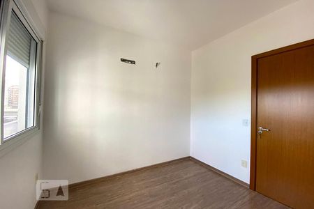 Apartamento à venda com 90m², 3 quartos e 2 vagas Apartamento à venda com 90m², 3 quartos e 2 vagasQuarto 2