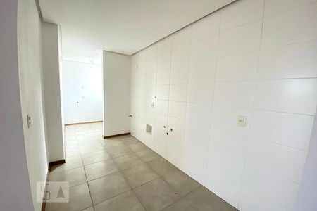 Apartamento à venda com 90m², 3 quartos e 2 vagas Apartamento à venda com 90m², 3 quartos e 2 vagasCozinha