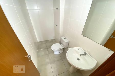 Apartamento à venda com 90m², 3 quartos e 2 vagas Apartamento à venda com 90m², 3 quartos e 2 vagasBanheiro 2