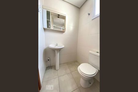 Apartamento à venda com 90m², 3 quartos e 2 vagas Apartamento à venda com 90m², 3 quartos e 2 vagasBanheiro da suíte