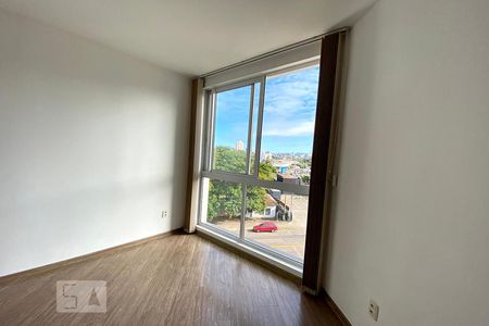 Sala de Estar de apartamento à venda com 3 quartos, 90m² em Pátria Nova, Novo Hamburgo