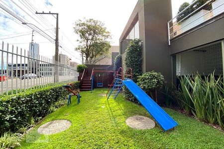 Apartamento à venda com 90m², 3 quartos e 2 vagas Apartamento à venda com 90m², 3 quartos e 2 vagasÁrea Comum - Playground