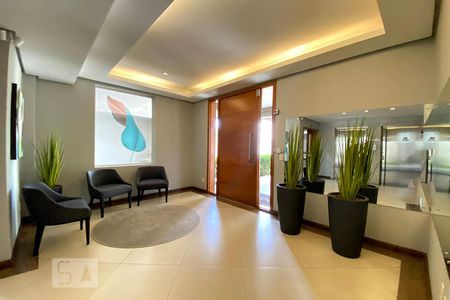 Apartamento à venda com 90m², 3 quartos e 2 vagas Apartamento à venda com 90m², 3 quartos e 2 vagasHall de Entrada