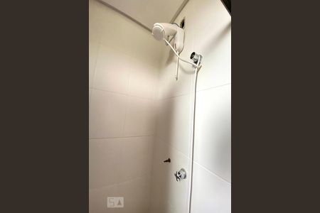 Apartamento à venda com 90m², 3 quartos e 2 vagas Apartamento à venda com 90m², 3 quartos e 2 vagasBanheiro da suíte