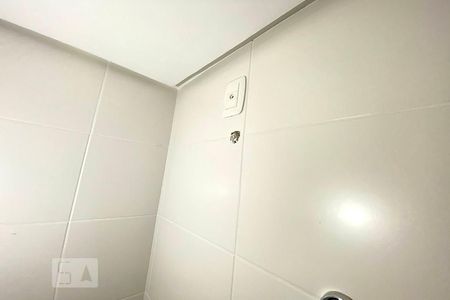 Apartamento à venda com 90m², 3 quartos e 2 vagas Apartamento à venda com 90m², 3 quartos e 2 vagasBanheiro 2