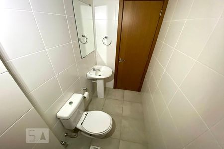 Apartamento à venda com 90m², 3 quartos e 2 vagas Apartamento à venda com 90m², 3 quartos e 2 vagasBanheiro 2