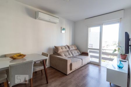 Sala de apartamento à venda com 1 quarto, 44m² em Jardim Lindoia, Porto Alegre