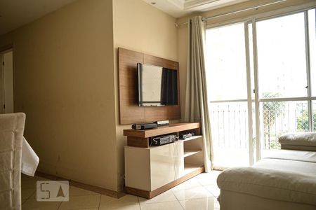 Sala de apartamento à venda com 2 quartos, 48m² em Vila Firmiano Pinto, São Paulo