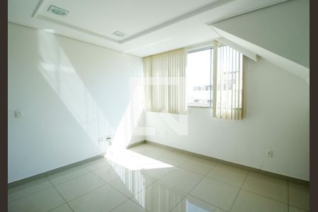 Sala de apartamento à venda com 4 quartos, 150m² em Palmares, Belo Horizonte