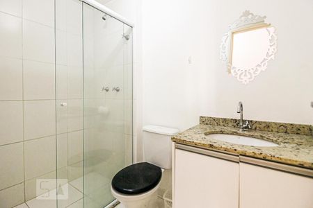 Banheiro de apartamento à venda com 2 quartos, 60m² em Jardim Umuarama, São Paulo