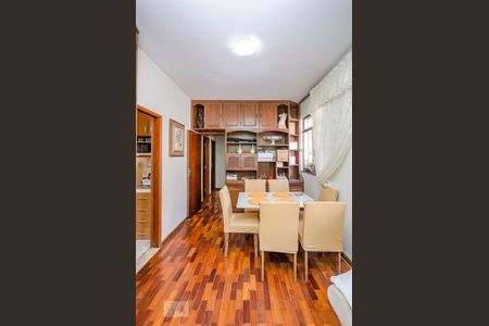 Sala de apartamento para alugar com 3 quartos, 80m² em Salgado Filho, Belo Horizonte