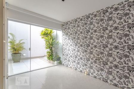 Sala 2 de casa para alugar com 5 quartos, 320m² em Vila Oliveira, Mogi das Cruzes
