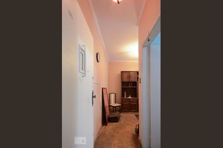 Hall de Entrada de apartamento à venda com 2 quartos, 60m² em Menino Deus, Porto Alegre