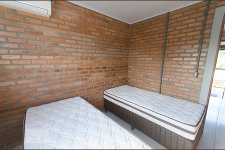 Quarto 1 de apartamento para alugar com 2 quartos, 60m² em São João do Rio Vermelho, Florianópolis