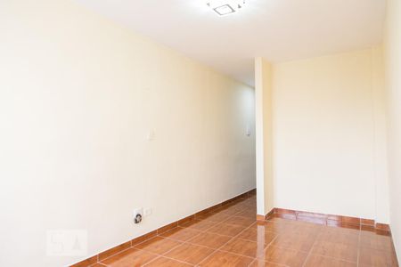 Apartamento à venda com 24m², 1 quarto e sem vagaSala/quarto