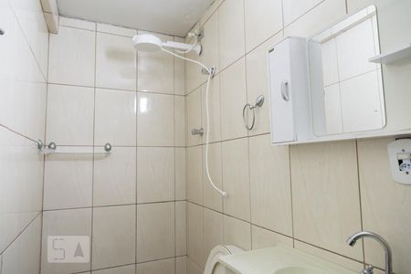 Banheiro de apartamento à venda com 1 quarto, 24m² em Centro, Guarulhos